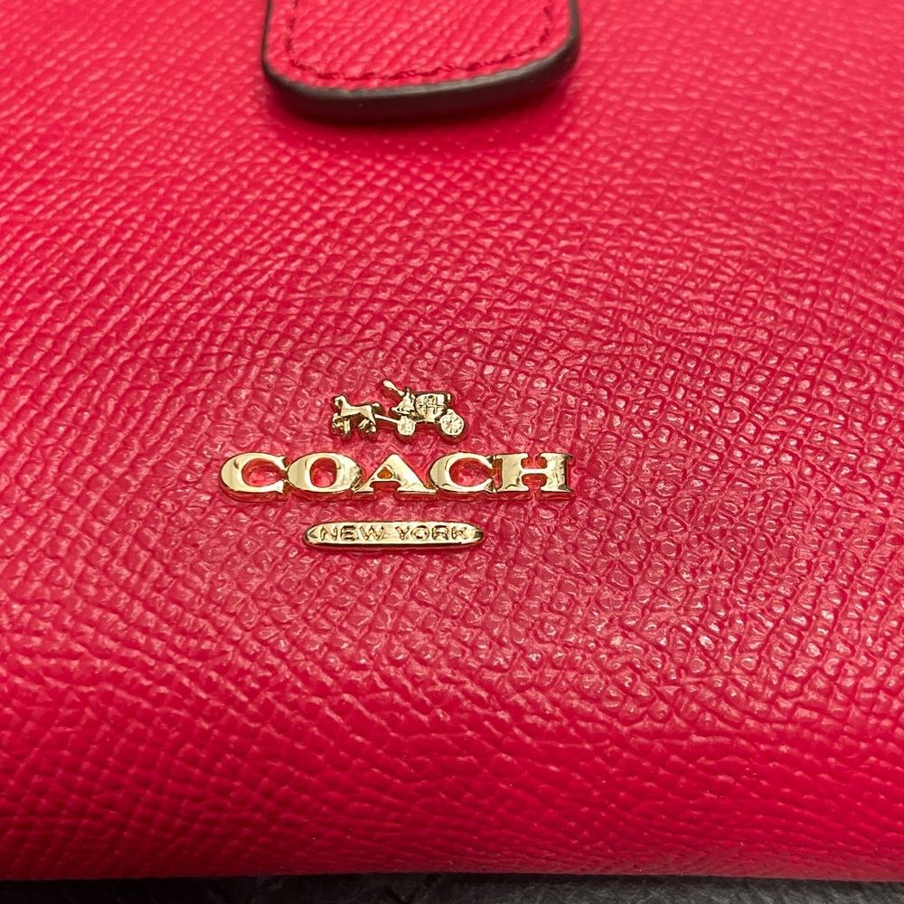 Reserved: Coach Medium Corner Zip Wallet with callouts - Picture 3 of 10